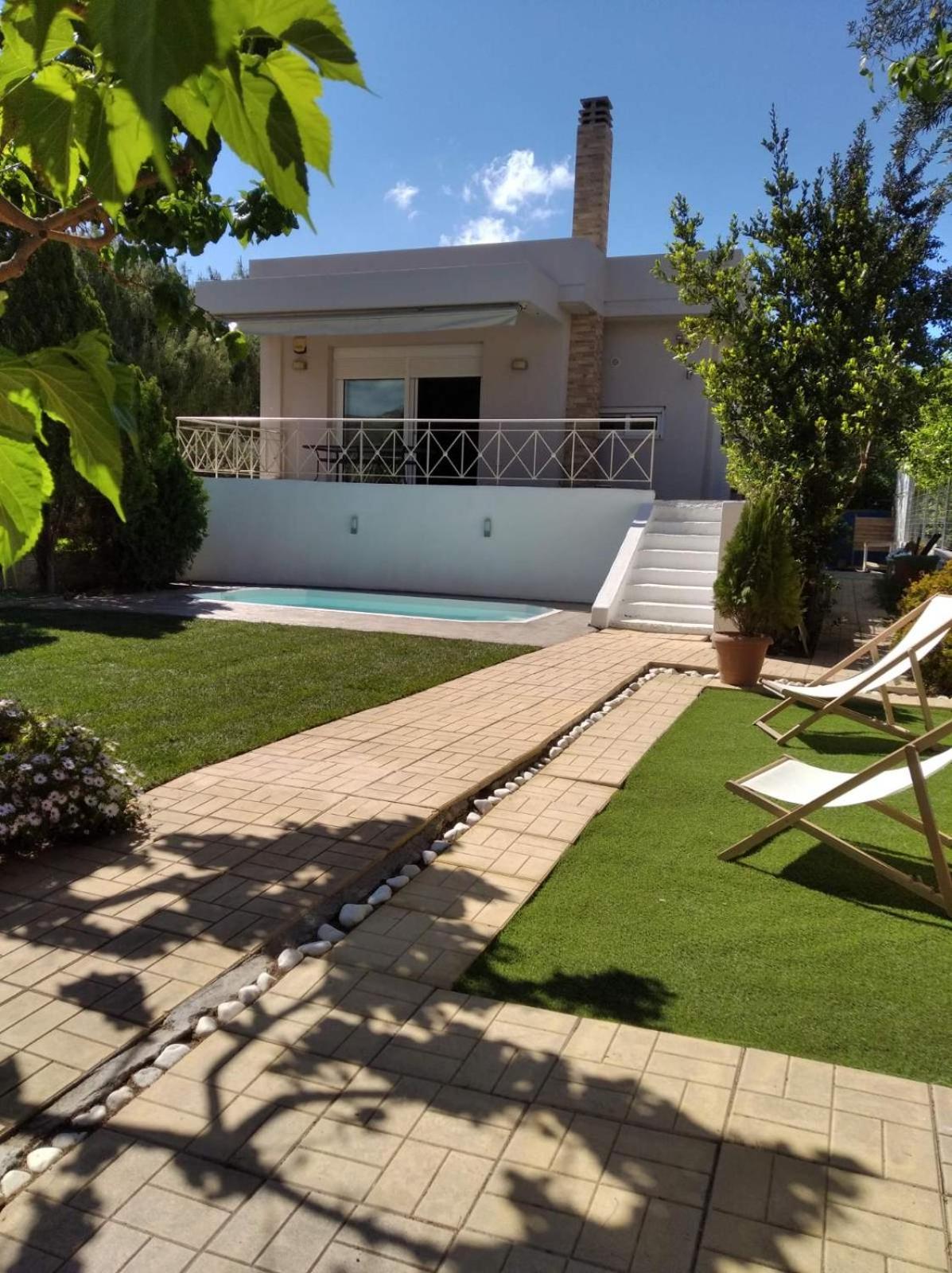 Cozy Villa Vita Lagonisi Kalivia Thorikou Экстерьер фото